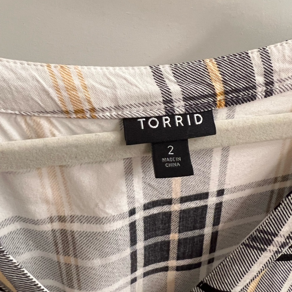 Torrid Black & Yellow Plaid Challis Shirtdress